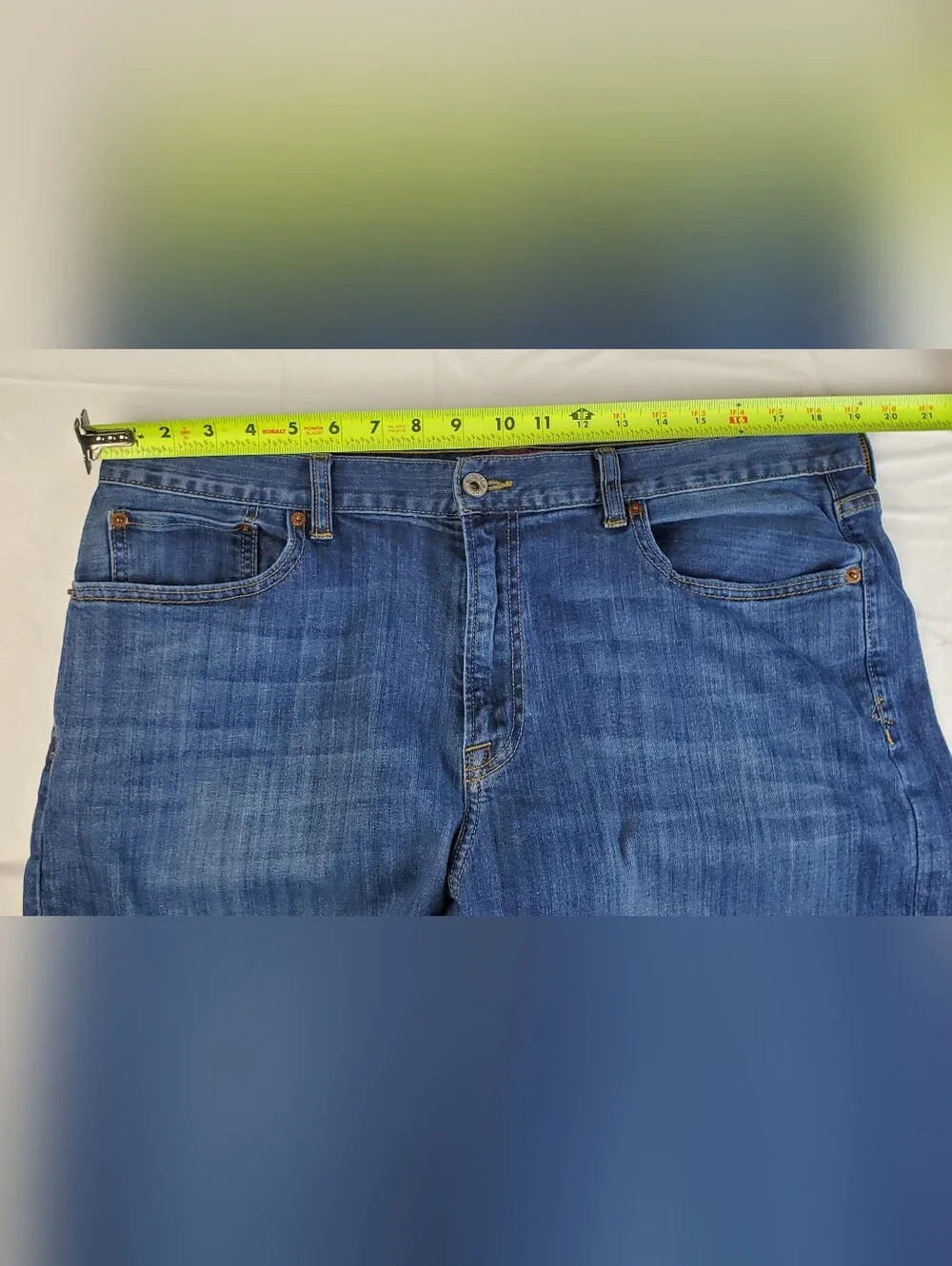 Lucky Brand Mens 429 Classic Straight Denim Jeans - Size 38 x 32 - EUC